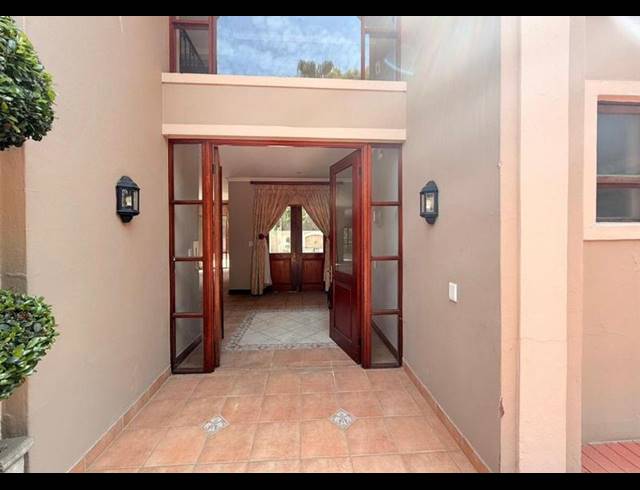 4 BEDROOM PROPERTY TO RENT IN DAINFERN GOLF ESTATE